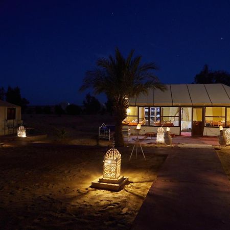 Desert Glamping Experience Мерцуга Екстериор снимка