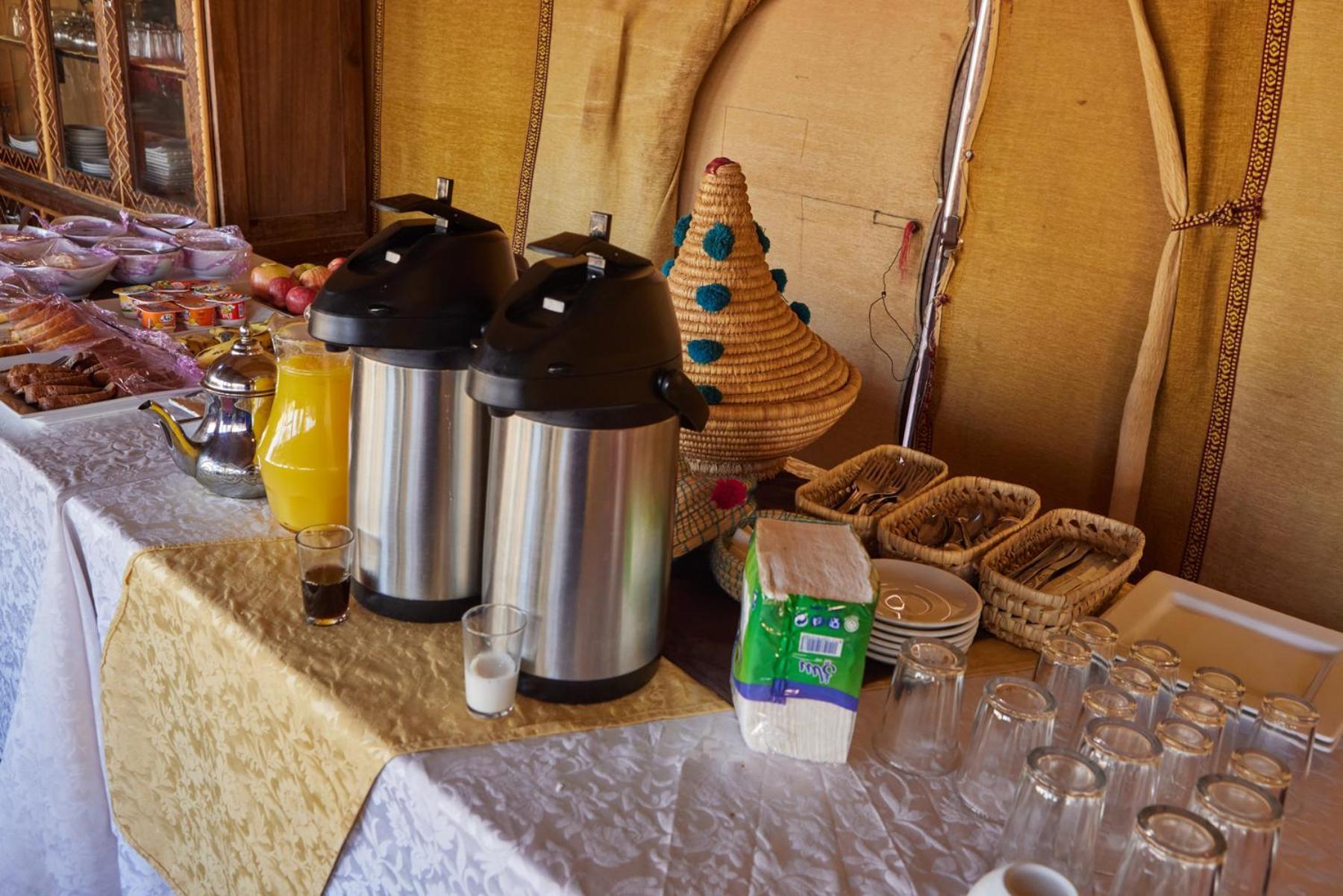 Desert Glamping Experience Мерцуга Екстериор снимка